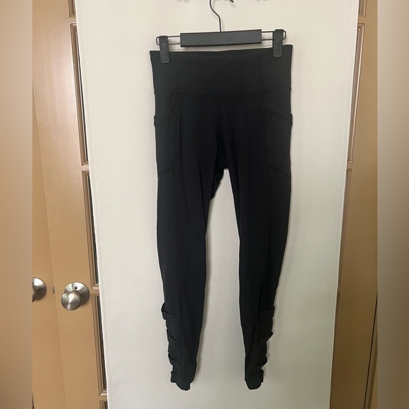 Athleta Womens Small Black Leggings with Criss‎ Cross Ankle Straps & Pockets - Picture 1 of 10